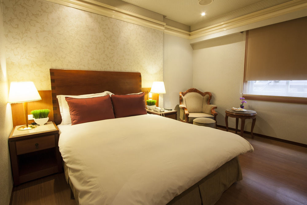 Erin Hotel Taipei Exterior photo